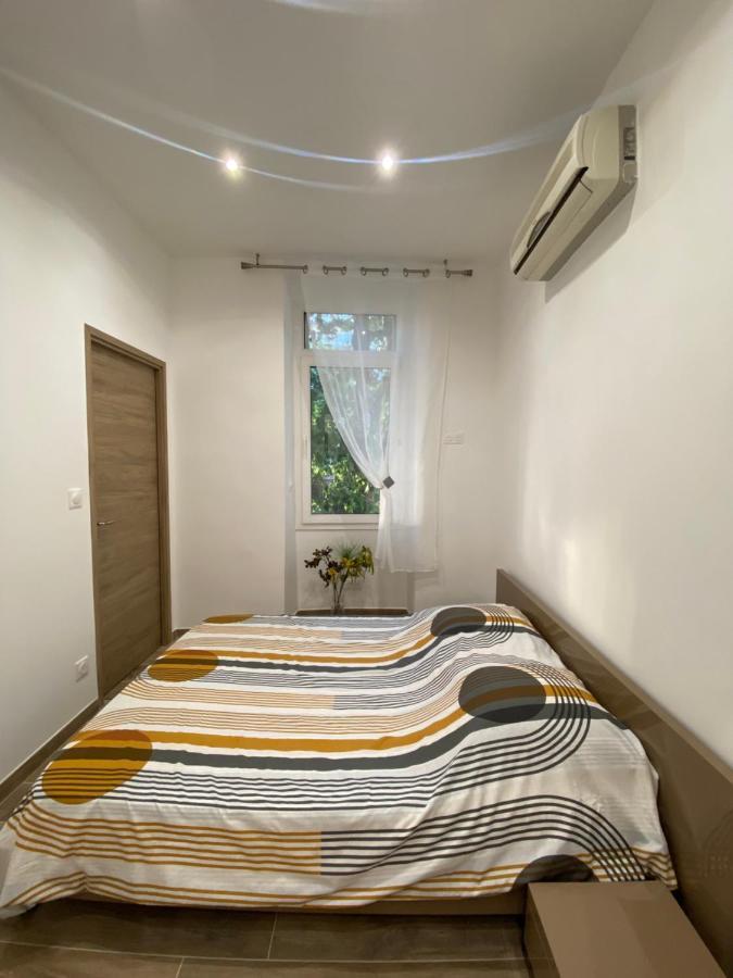Chic Des Catalans Apartment Marseilles
